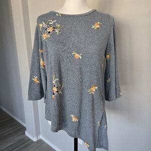 Floral Ebroidered Assymetrical Anthropologie Fig & Flower Blue Gray Shirt Sz P L